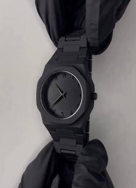 Men's Black Quartz Watch Lightweight Casual Wear